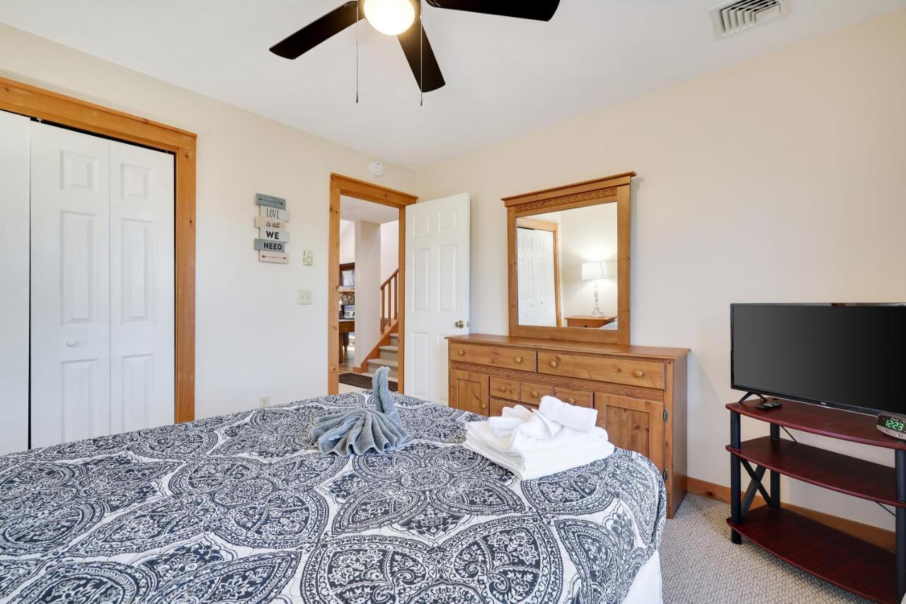 Pocono Mountain Home , Hot Tub- 1 Mile To Skiing! Tannersville Bagian luar foto