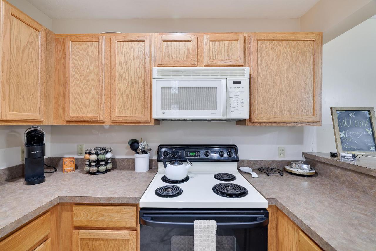 Pocono Mountain Home , Hot Tub- 1 Mile To Skiing! Tannersville Bagian luar foto