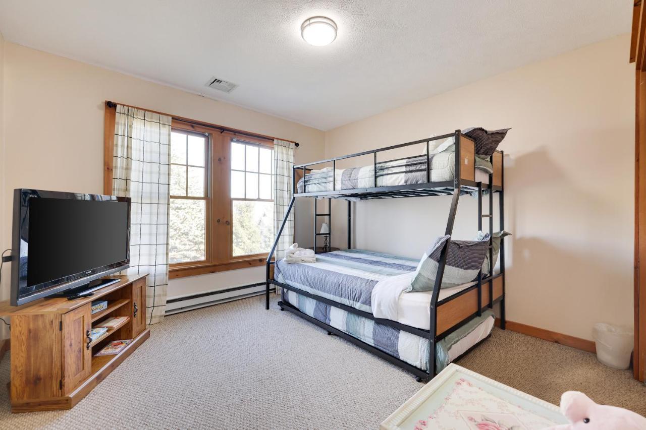 Pocono Mountain Home , Hot Tub- 1 Mile To Skiing! Tannersville Bagian luar foto